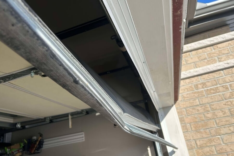 good r value for calgary garage door