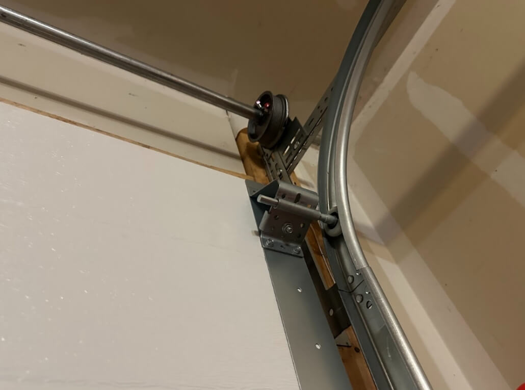 repairing garage door cables calgary